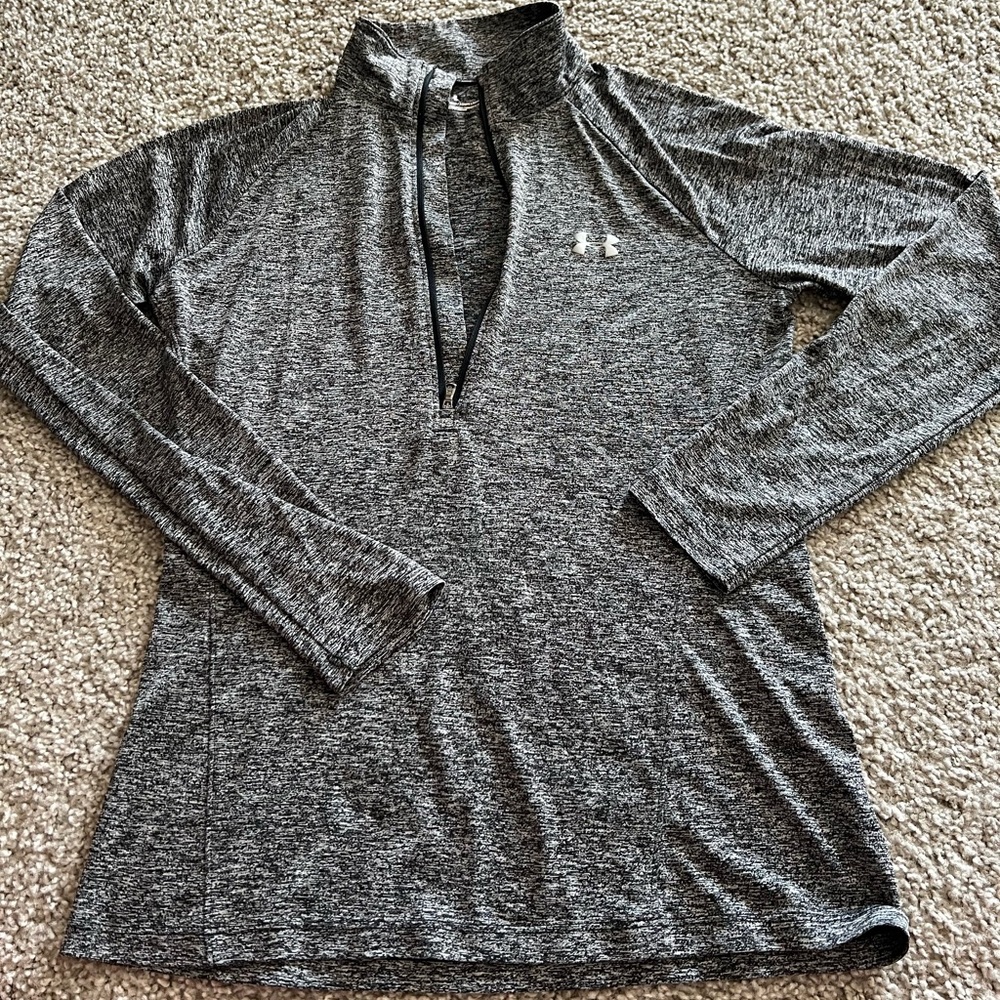 Women’s under Armour 1/4 zip